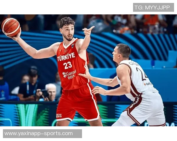 申京谈约基奇进攻能力出众但防守时常遭遇犯规困扰