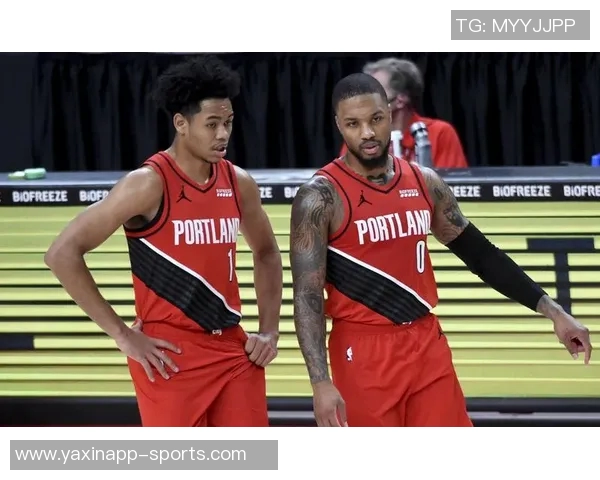 豪泽赞安芬尼西蒙斯状态火热期待他在场上大展身手